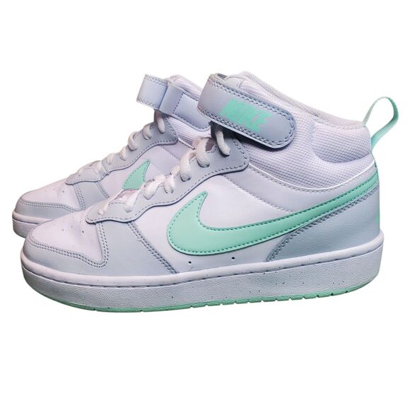 Nike Court Borough 2 Mid Pure Platinum Mint Foam Size 6.5 Y - Fits Women's 8  CD - Picture 1 of 8